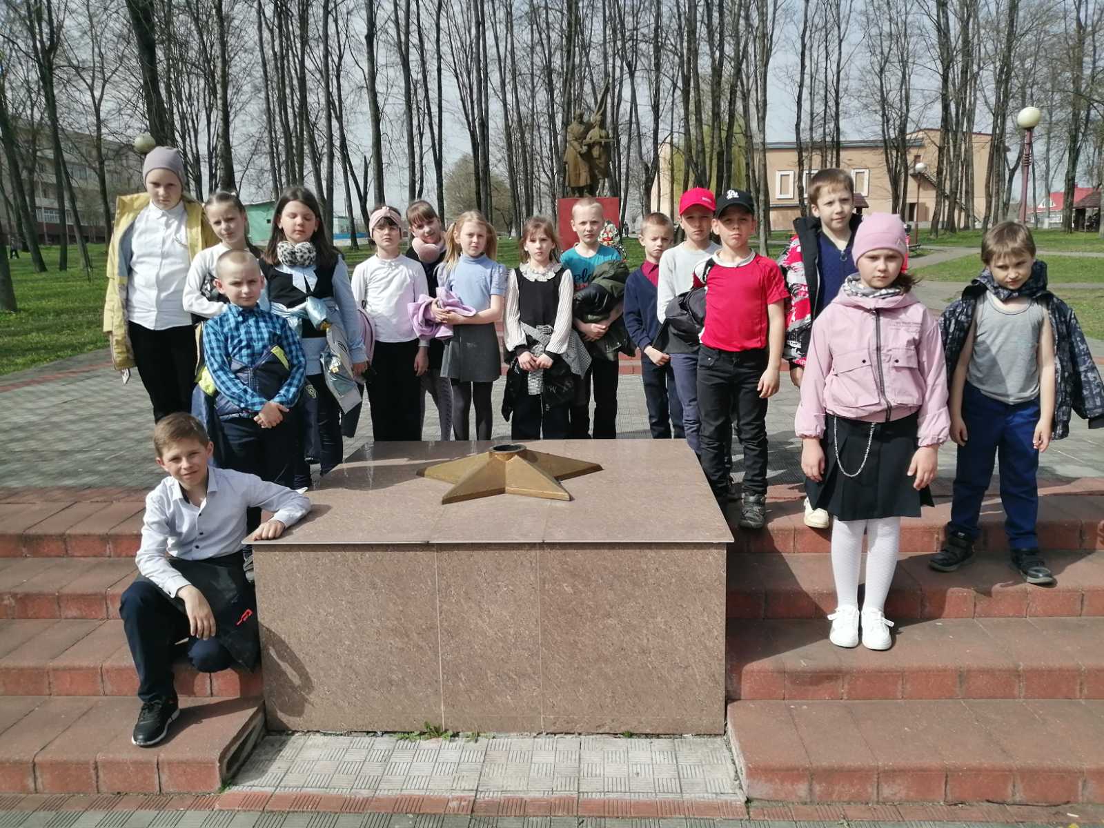 Пусть гранит сохранит