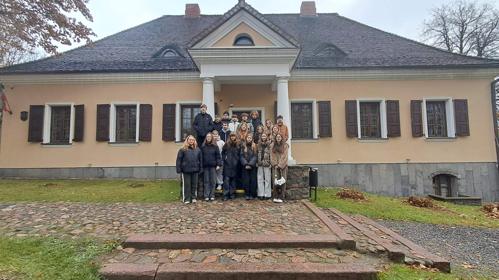 Образовательная поездка учащихся 9 "Б" класса